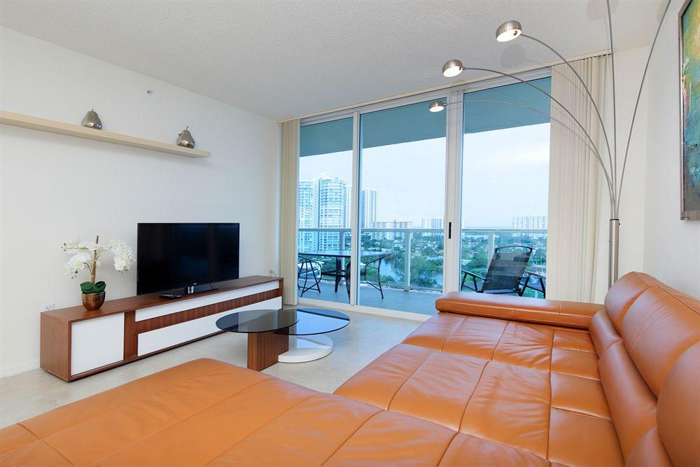 Luxury Apartments At Intracoastal Sunny Isles Beach Buitenkant foto