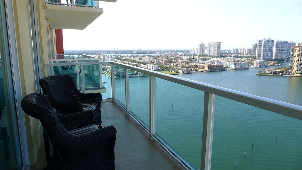 Luxury Apartments At Intracoastal Sunny Isles Beach Buitenkant foto